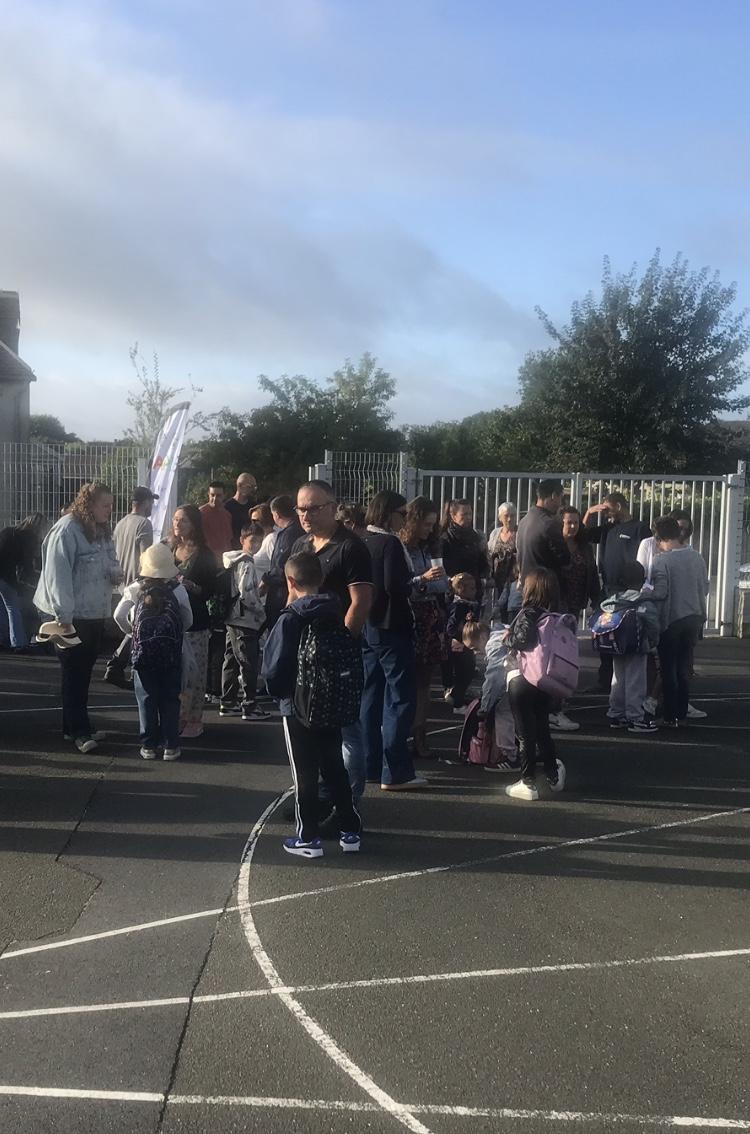 Rentrée des classes à Cormes